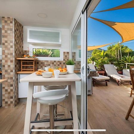אלקודיה Beach Inn Apartment מראה חיצוני תמונה