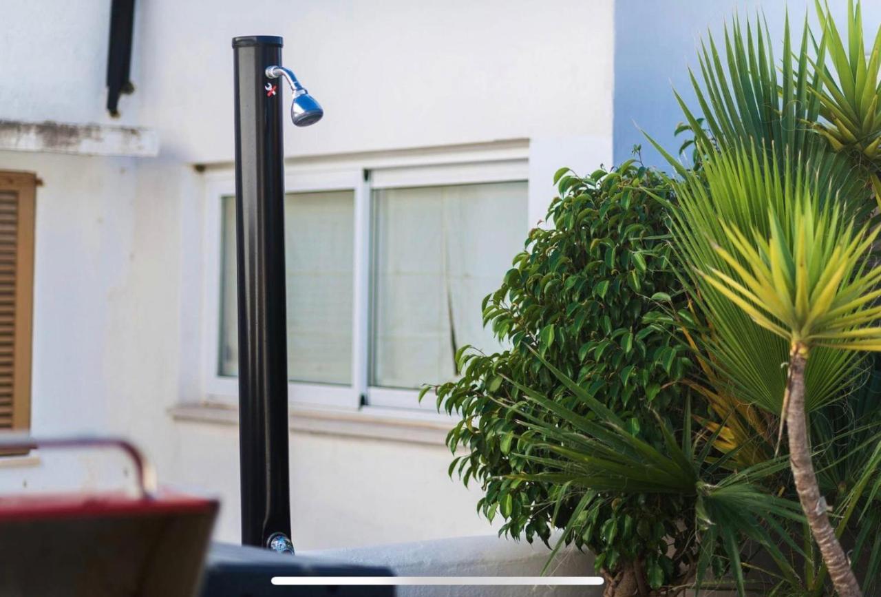 אלקודיה Beach Inn Apartment מראה חיצוני תמונה