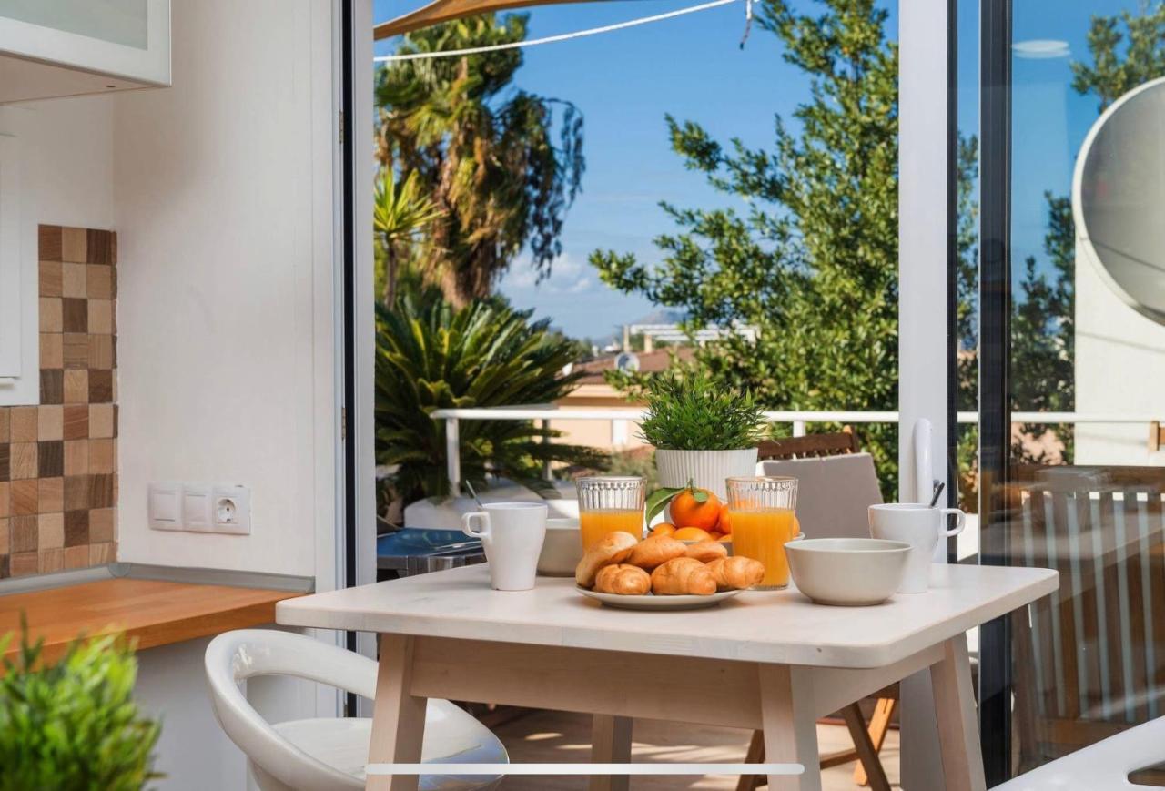 אלקודיה Beach Inn Apartment מראה חיצוני תמונה