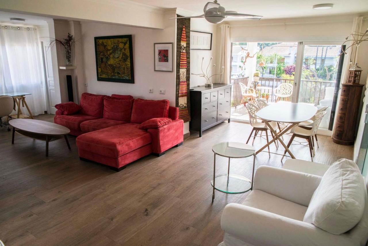 אלקודיה Beach Inn Apartment מראה חיצוני תמונה