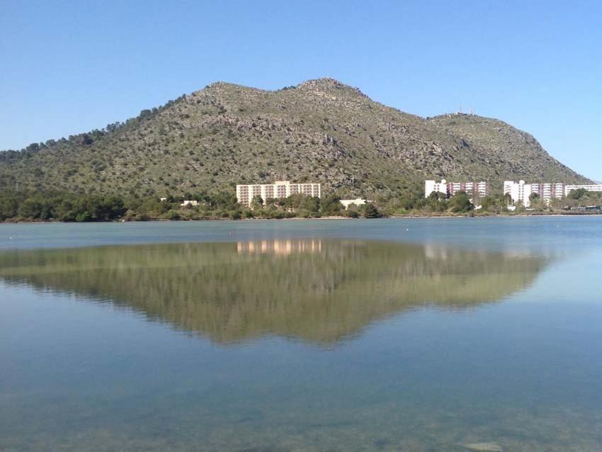 אלקודיה Beach Inn Apartment מראה חיצוני תמונה